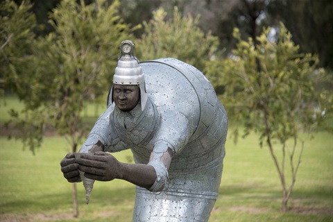 ANITA JOHNSON, H2O 2003 (detail), turpentine, wood, resin, galvanised steel, recycled metal objects. Gift of Macquarie University 2020. Photo by Effy Alexakis.